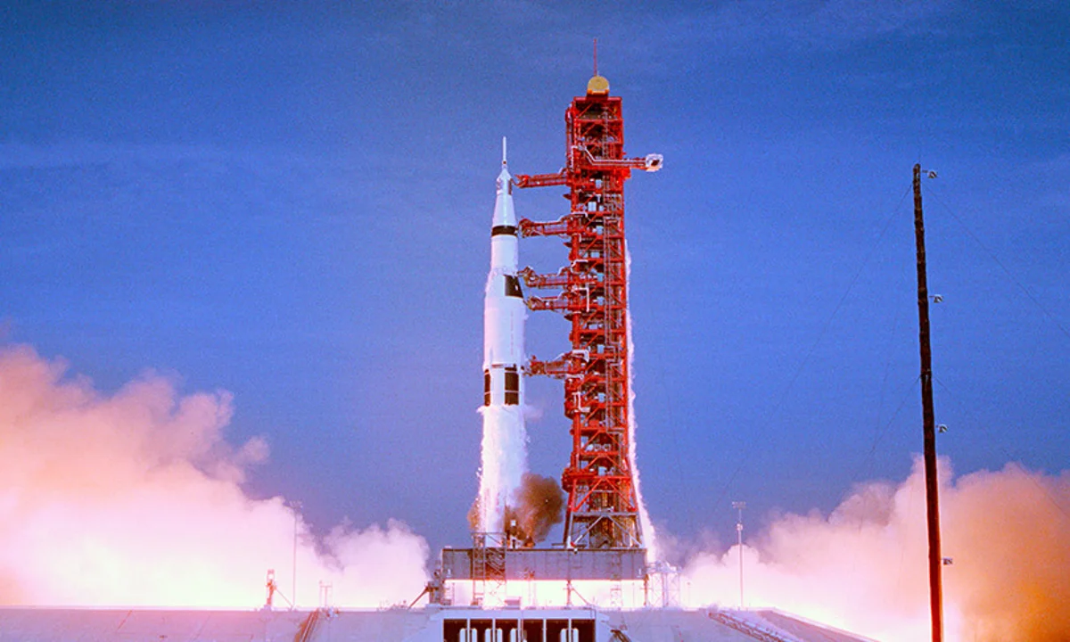 Apollo mission teamwork